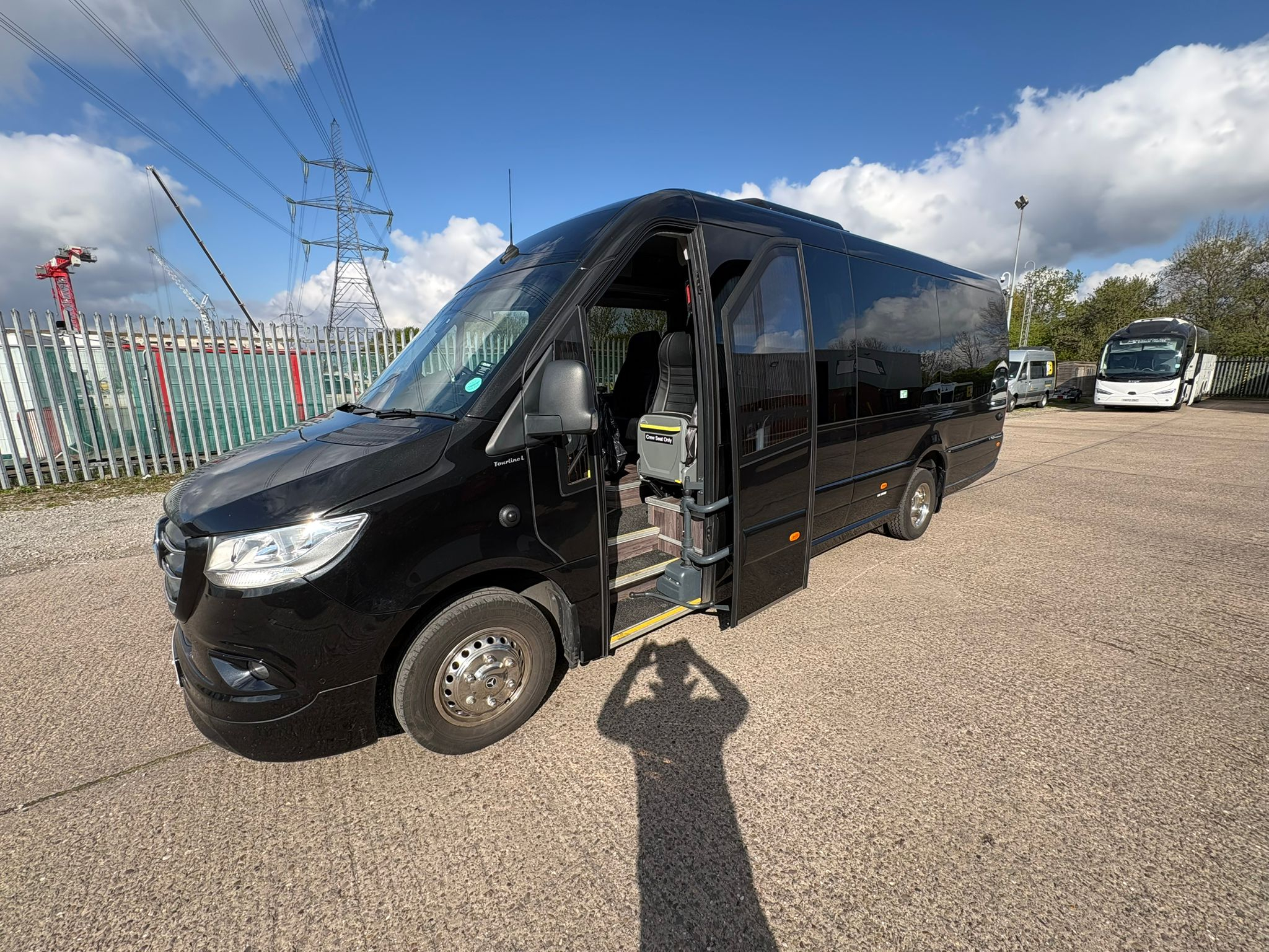 2025 Mercedes 519CDI EVM Tourline L 19 Seats