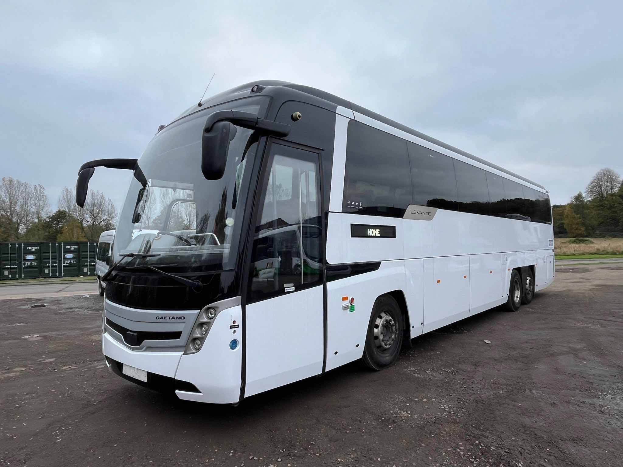 18 Scania K410 Caetano Levante 3 55 PSVAR Exec