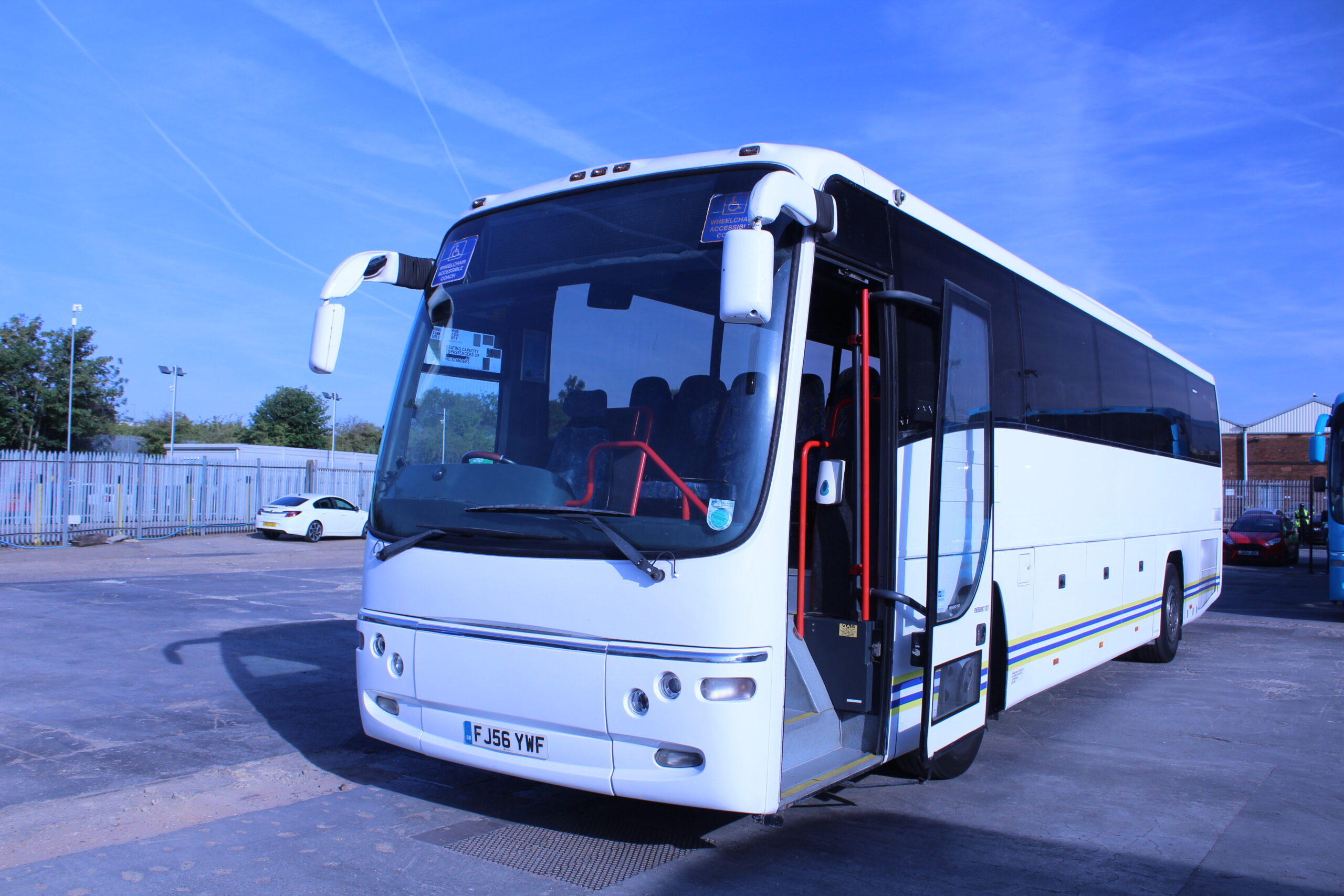 2006 VOLVO B12B PLAXTON PANTHER 70 SEATS