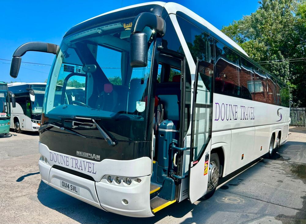 2014 - Neoplan (P20) Tourliner - 57 Seat - Euro 6 — photo 1