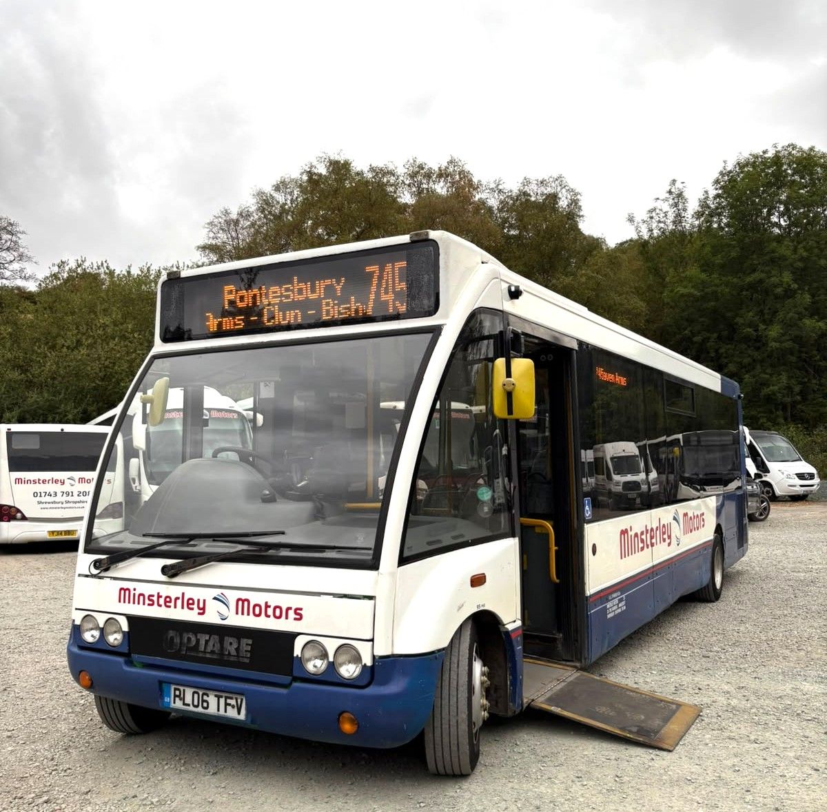2006 Solo Classic Slimline 9.5m. 32 seats — photo 1
