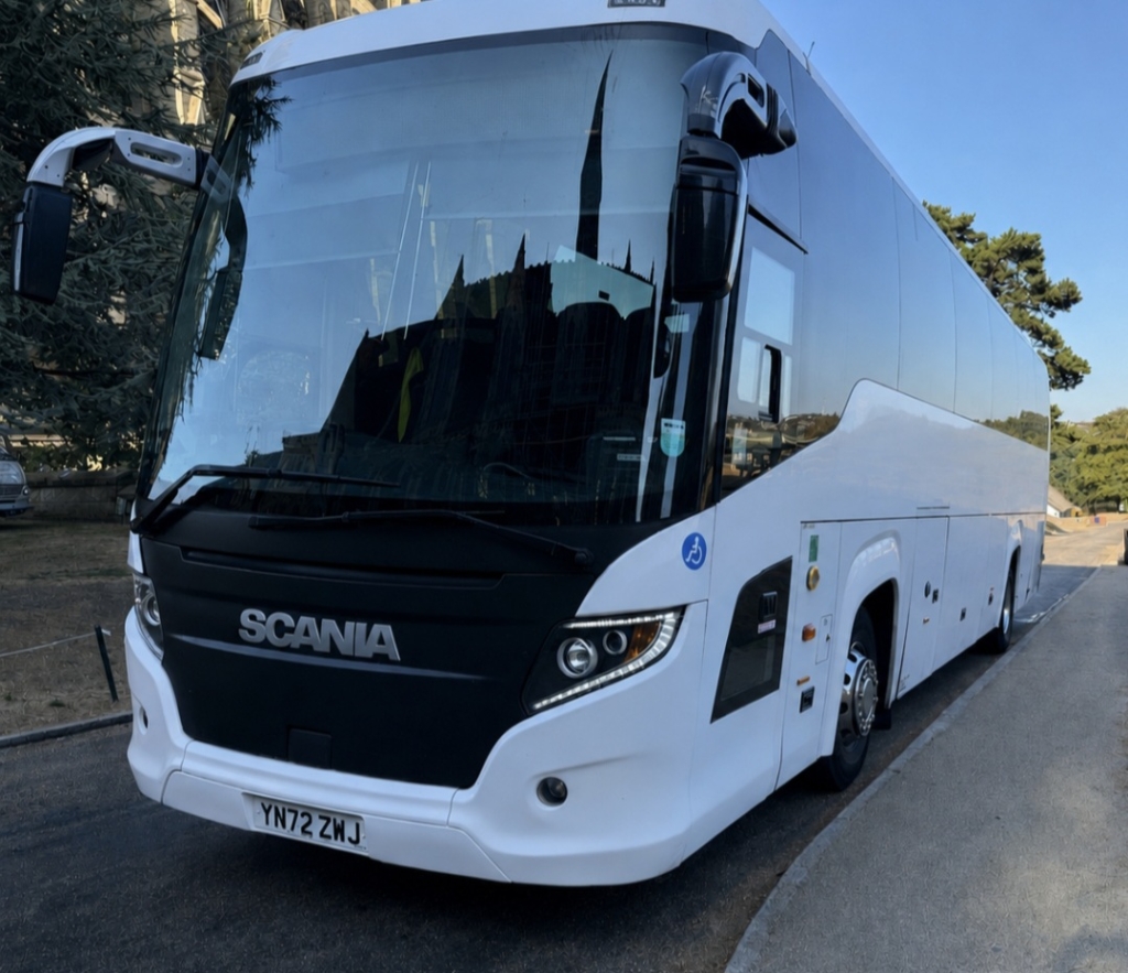 2022 (72) SCANIA K SERIES DIESEL SINGLE DECK 9.3 KIB 4X2 Automatic — photo 1