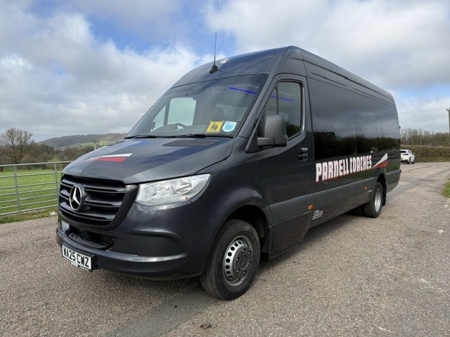 22 Seater, 2025, Mercedes sprinter 517 cdi