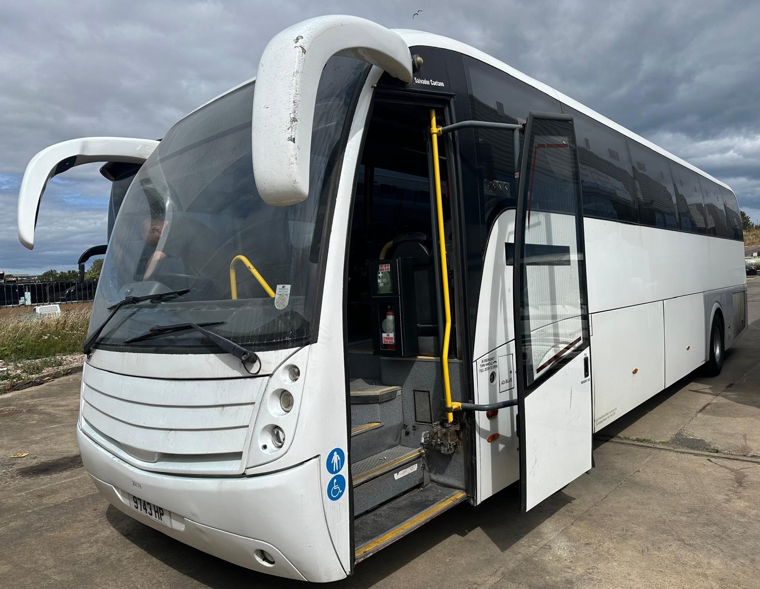 2007 Volvo B12B / Caetano Levante PSVAR - 70 Seater with NEW MOT — photo 1