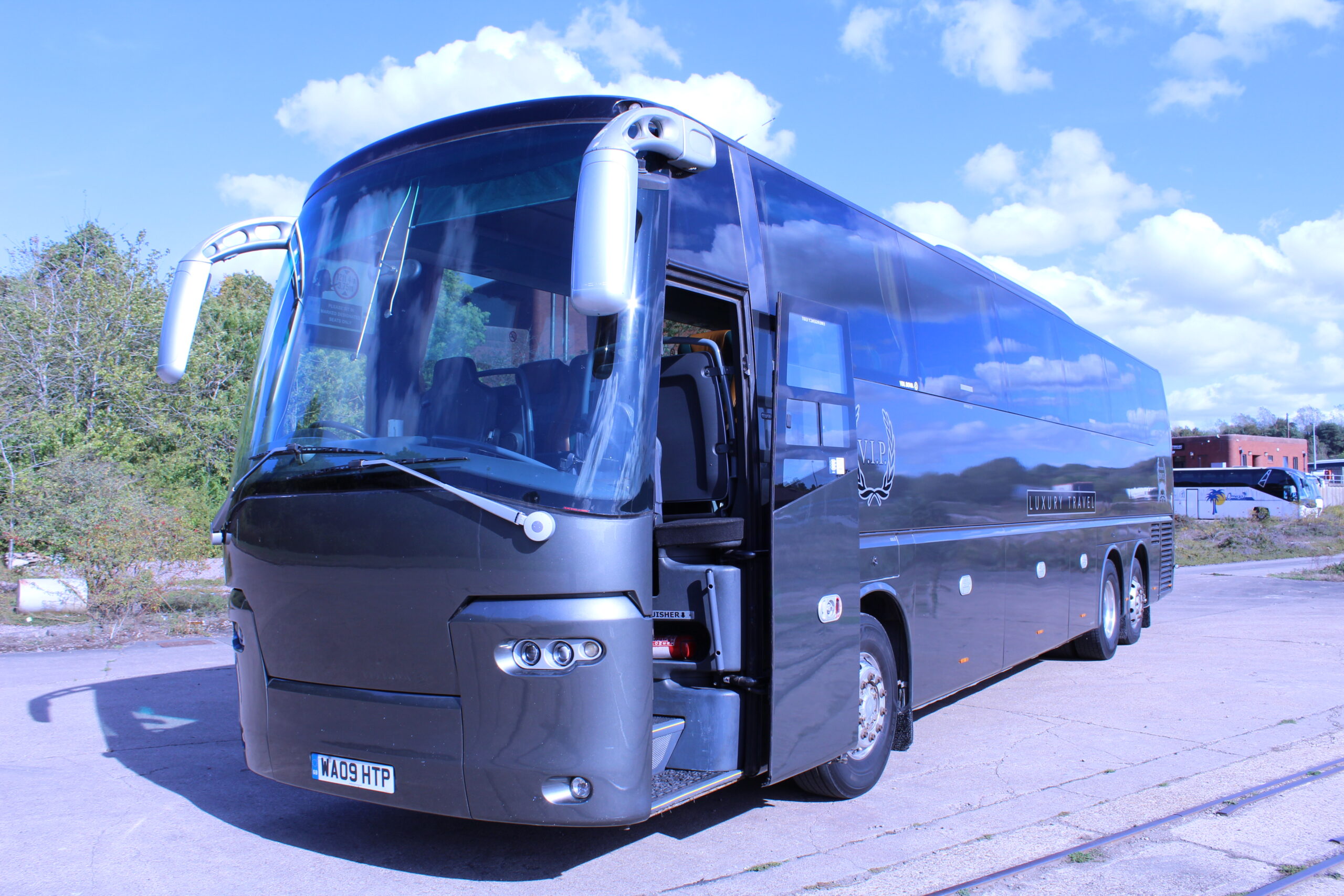 2009 VDL BOVA MAGIQ 53 SEAT EXEC — photo 1
