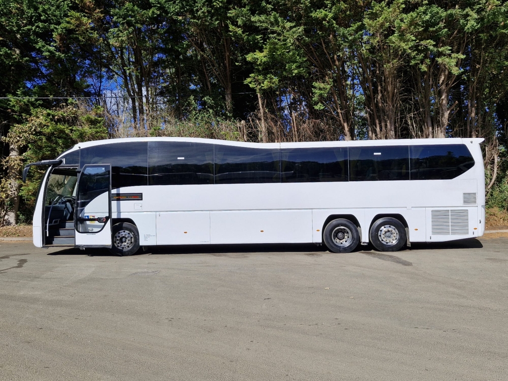 2016 (16) VOLVO B SERIES DIESEL SINGLE DECK 10.8 B11R Automatic — photo 1